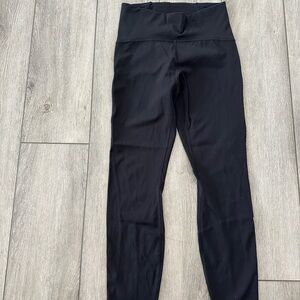 Lulu Black High-Waist Yoga Leggings 7/8 length